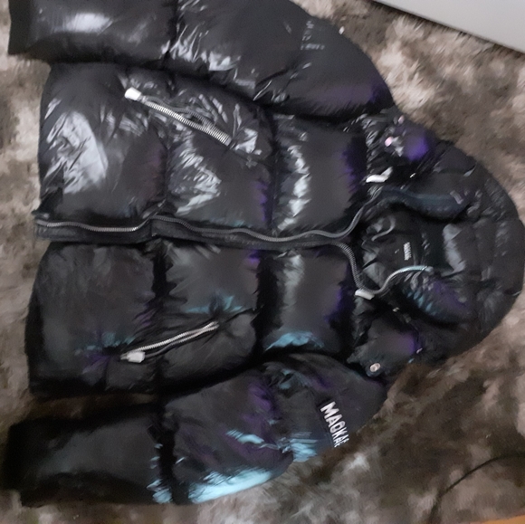 Winter jacket - Picture 2 of 3